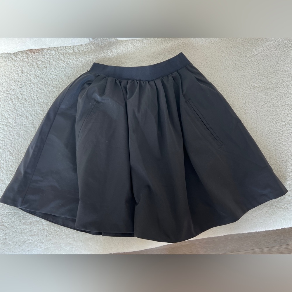 Black Puff Skirt with Stretch Waist & Pockets – Thick Fabric, Perfect for Fall